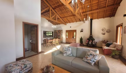 Casa com 4 dormitórios à venda, 410 m² por R$ 2.000.000,00 - Patrimônio do Carmo - São Roque/SP