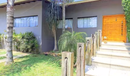 Casa com 4 dormitórios à venda, 218 m² por R$ 2.300.000,00 - Granja Viana - Cotia/SP