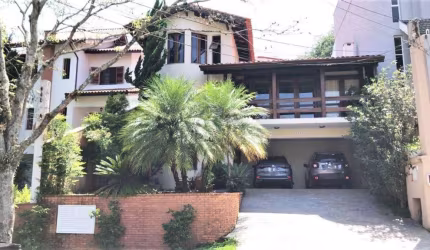 Casa na Granja Viana!!!