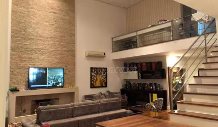 Casa com 4 quartos, 750 m² na Granja Viana - Cotia, SP