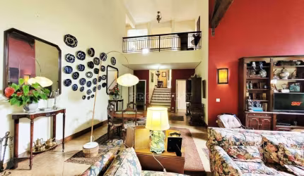 Casa com 4 dormitórios à venda, 353 m² por R$ 2.450.000,00 - São Roque - São Roque/SP