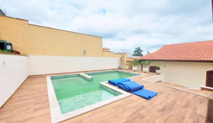 Casa com 4 dormitórios à venda, 480 m² por R$ 2.100.000,00 - Granja Viana - Cotia/SP