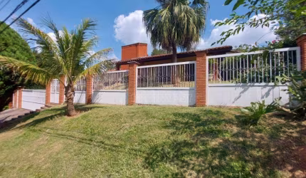 Casa com 4 dormitórios à venda, 362 m² por R$ 2.200.000,00 - Granja Viana - Carapicuíba/SP