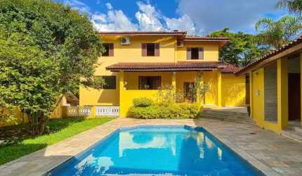 Casa com 3 dormitórios à venda, 376 m² por R$ 1.890.000,00 - Granja Viana - Cotia/SP