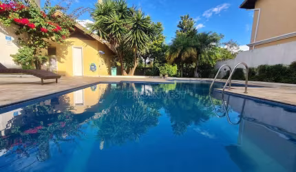 Casa com 3 dormitórios à venda, 147 m² por R$ 850.000,00 - Granja Viana - Cotia/SP