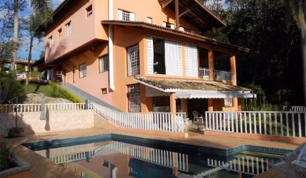 Casa com 4 dormitórios à venda, 770 m² por R$ 2.500.000,00 - Patrimônio do Carmo - São Roque/SP