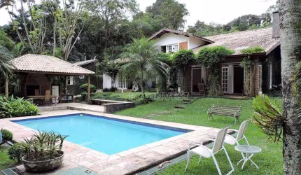 Casa com 3 dormitórios à venda, 456 m² por R$ 2.140.000,00 - Granja Viana - Cotia/SP