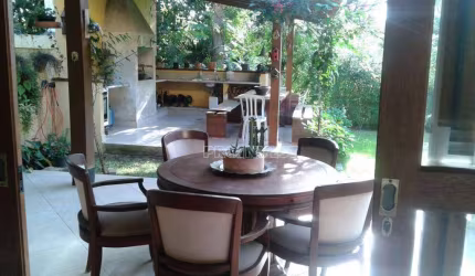 Casa com 4 dormitórios à venda, 310 m² por R$ 1.600.000,00 - Granja Viana - Fazendinha - Km 23 - Carapicuíba/SP