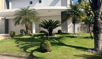 Casa em condomínio na Granja Viana!!!