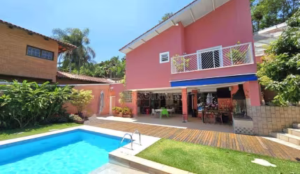 Casa com 3 dormitórios à venda, 640 m² - Recanto Inpla - Carapicuíba/SP