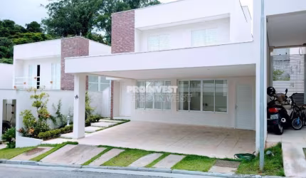 Casa com 03 Dormitórios à Venda, 208 m² por R$ 1.800.000 - Granja Viana - Cotia/SP