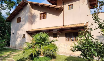 Casa com 2 dormitórios à venda, 288 m² por R$ 900.000,00 - Colonial Village (Caucaia do Alto) - Cotia/SP