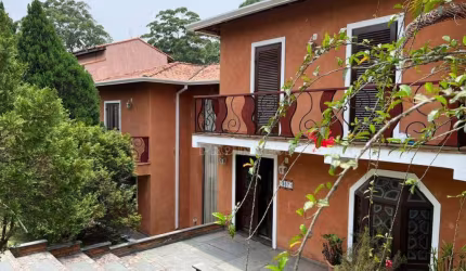 Casa com 4 dormitórios à venda, 400 m² por R$ 2.200.000,00 - Granja Viana - Cotia/SP