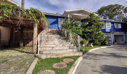 Casa com 4 dormitórios à venda, 700 m² por R$ 2.290.000,00 - Granja Viana - Cotia/SP