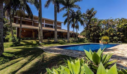 Casa com 2 dormitórios à venda, 400 m² por R$ 2.490.000,00 - Haras Bela Vista - Vargem Grande Paulista/SP