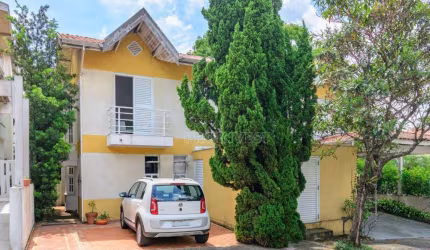 Casa com 3 dormitórios à venda, 113 m² por R$ 920.000,00 - Granja Viana - Cotia/SP