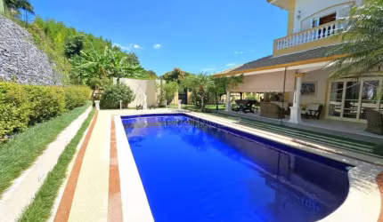 Casa em condomínio de Alto Padrão na Granja Viana!!!