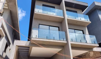 Casa com 3 dormitórios à venda, 140 m² por R$ 750.000,00 - Terra Nobre - Cotia/SP