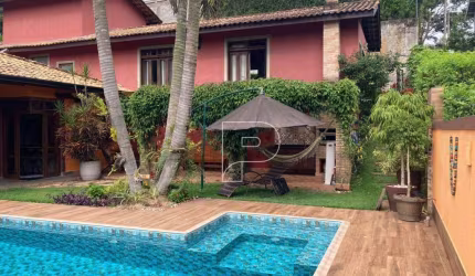 Casa com 3 dormitórios à venda, 303 m² por R$ 1.900.000,00 - Granja Viana - Embu das Artes/SP