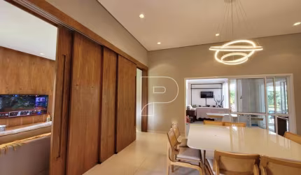 Casa com 4 dormitórios à venda, 258 m² por R$ 1.800.000,00 - Patrimônio do Carmo - São Roque/SP