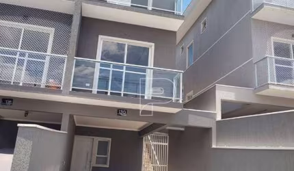 Casa com 3 dormitórios à venda, 131 m² por R$ 830.000,00 - Granja Viana - Cotia/SP