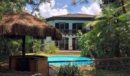Casa com 3 dormitórios, 698 m² - venda por R$ 2.200.000,00 ou aluguel por R$ 12.069,95/mês - Granja Viana - Carapicuíba/SP