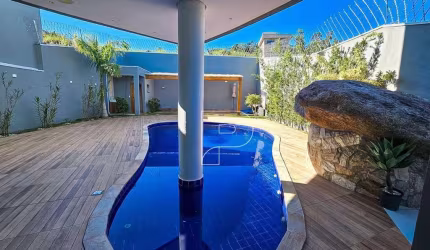 Casa com 3 dormitórios à venda, 680 m² por R$ 1.700.000,00 - Reserva dos Pires - Cotia/SP
