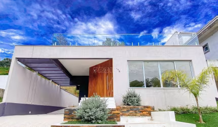 Casa com 4 dormitórios à venda, 315 m² por R$ 1.890.000,00 - Granja Viana - Cotia/SP