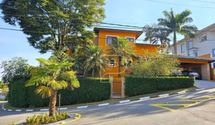 Casa em condomínio na Granja Viana!!!