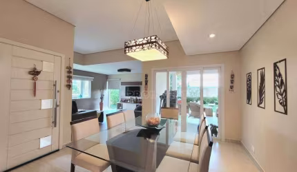 Casa com 4 dormitórios à venda, 347 m² por R$ 1.590.000,00 - Santa Adélia - Vargem Grande Paulista/SP