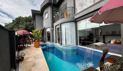 Casa com 5 dormitórios à venda, 366 m² por R$ 2.480.000,00 - Granja Viana - Carapicuíba/SP