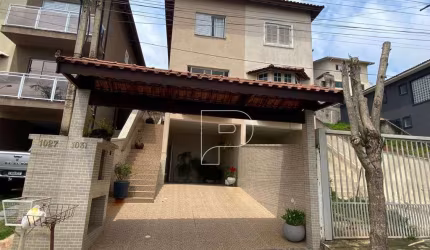 Casa com 3 dormitórios à venda, 142 m² por R$ 852.000,00 - Granja Viana - Cotia/SP