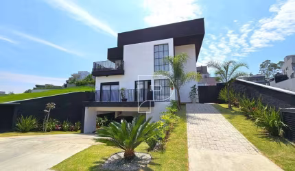 Casa com 4 dormitórios à venda, 390 m² por R$ 3.900.000,00 - Granja Viana – Km 26 - Cotia/SP