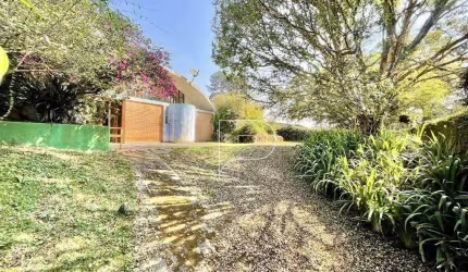 Casa com 1 dormitório, 253 m² - venda por R$ 1.360.000,00 ou aluguel por R$ 7.375,00/mês - Vila Santo Antônio - Cotia/SP