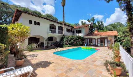 Casa com 4 dormitórios à venda, 542 m² por R$ 2.500.000,00 - Granja Viana - Cotia/SP