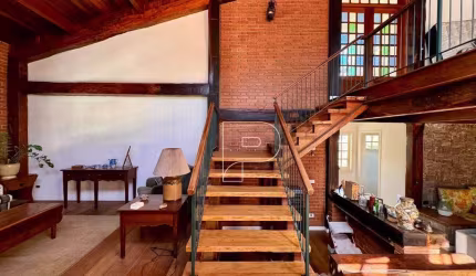 Casa de Condomínio com 5 quartos à venda, 375,50 m² por R$1.650.000,00 - Granja Viana