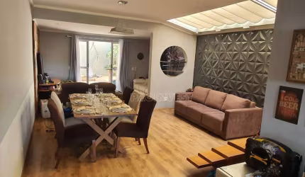 Casa à venda  2 dormitórios, 158 m² por R$ 692.000 - Parque São George - Cotia/SP