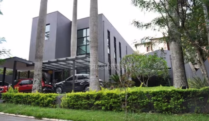 Casa com 3 dormitórios à venda, 460 m² por R$ 2.600.000,00 - Granja Viana - Jandira/SP