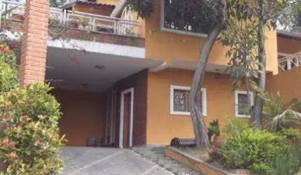 Casa com 4 dormitórios à venda, 323 m² por R$ 2.380.000,00 - São Fernando Residência - Barueri/SP