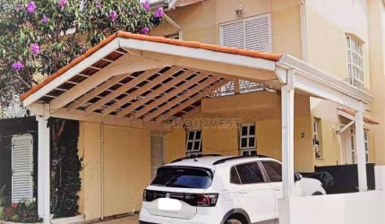 Casa com 3 dormitórios à venda, 211 m² por R$ 735.000,00 - Granja Viana - Cotia/SP