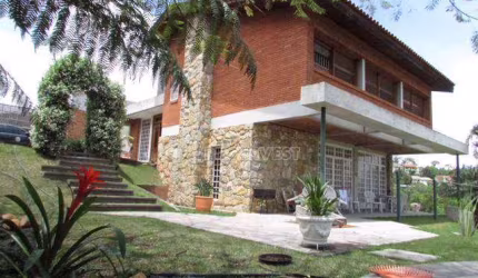 Casa à venda -3 dormitórios (suíte) , 330 m² por R$ 1.600.000 - Granja Viana - SP