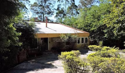 Casa com 2 dormitórios à venda, 415 m² por R$ 1.900.000,00 - Granja Viana - Embu das Artes/SP