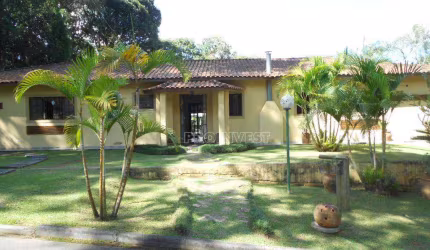 Casa com 3 dormitórios à venda, 376 m² por R$ 1.380.000,00 - Pinheiros Tênis Village - Cotia/SP