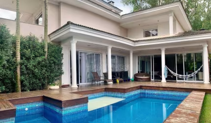 Casa com 4 dormitórios à venda, 400 m² por R$ 2.200.000 - Parque das Artes