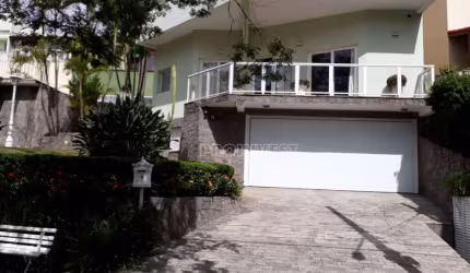 Casa com 3 suites à venda, 600 m² por R$ 2.000.000 - São Paulo II - Cotia/SP