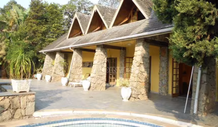 Casa com 3 dormitórios à venda, 350 m² por R$ 1.600.000,00 - Gramado - Cotia/SP