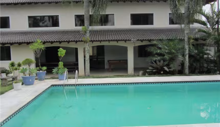 Casa com 4 dormitórios à venda, 495 m² por R$ 2.800.000,00 - Granja Viana - Carapicuíba/SP