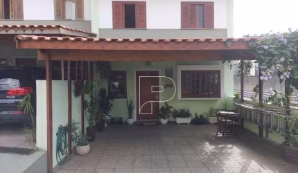 Casa com 3 dormitórios à venda, 99 m² por R$ 650.000,00 - Quintas de Bragança - Cotia/SP