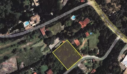 Terreno à venda, 1550 m² por R$ 420.000,00 - Granja Viana - Embu das Artes/SP