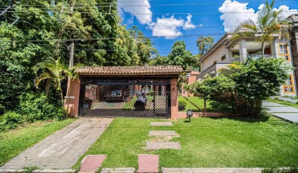 Casa com 3 dormitórios à venda, 191 m² por R$ 695.000,00 - Vila Verde - Itapevi/SP